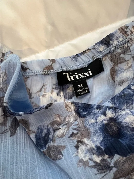 Juniors Blue Floral mini dress - Picture 4 of 6